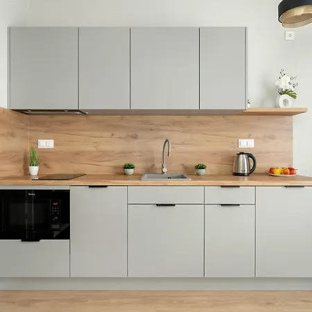 Nowoczesne Very Berry W Poznaniu Z Parkingiem By Renters Appartement Poznań