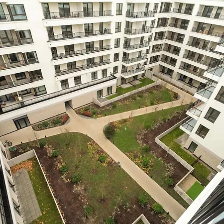 Nowoczesne Very Berry W Poznaniu Z Parkingiem By Renters * Познань