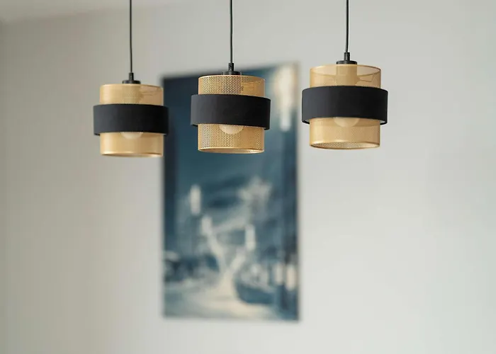 Nowoczesne Very Berry W Poznaniu Z Parkingiem By Renters דירה *